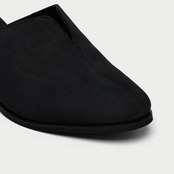 Eden lack leather mules tip view 