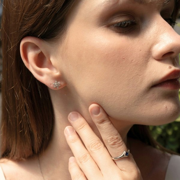 Spero London Fine 14k Solid Gold Diamond Star Single Earring