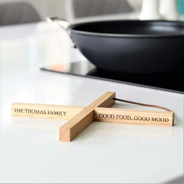 MijMoj Design Personalised Solid Oak Trivet – Space Saving Kitchen Gift