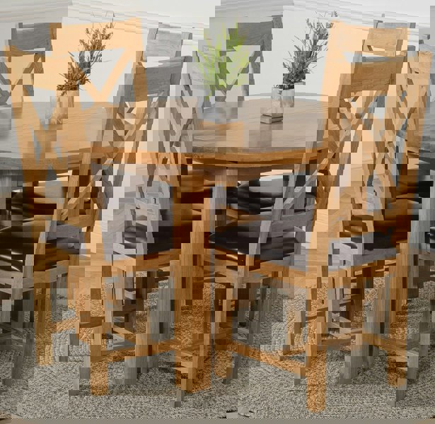 That's Furniture Edmonton Round Extendable Oak Dining Set with Berkeley Oak Chairs