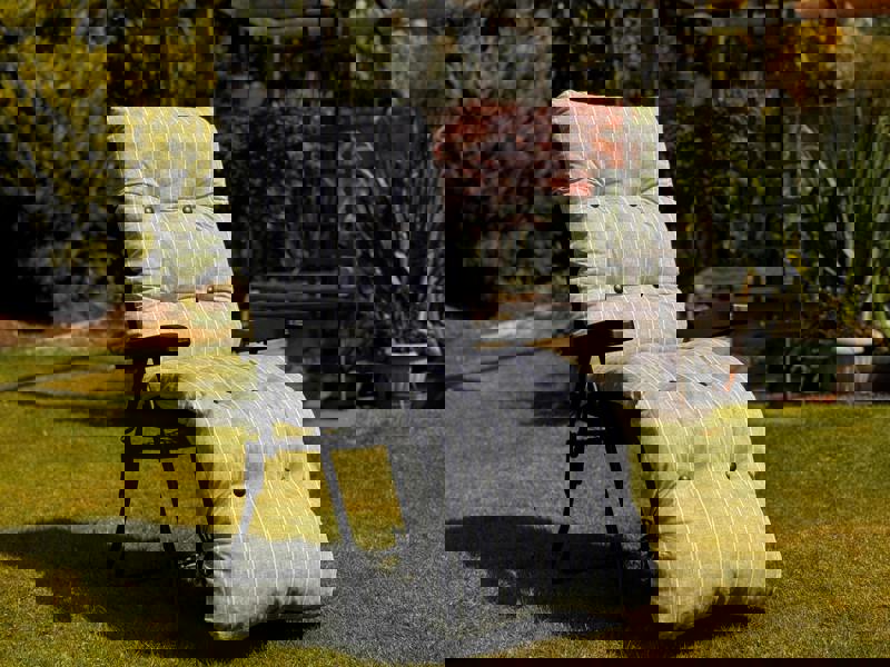 Glendale Garden Relaxer (Pattern Options Available) 99 x 58 x 73 Blue Stripe The Garden Furniture Shop