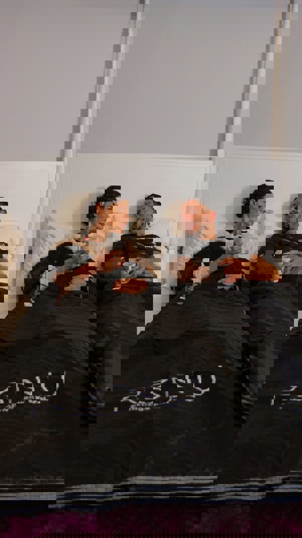 R3NU The Infrared Heated Wellness Blanket