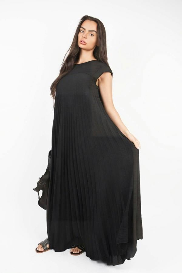 Sarina Pleated Cap Sleeve Maxi Dress - Black