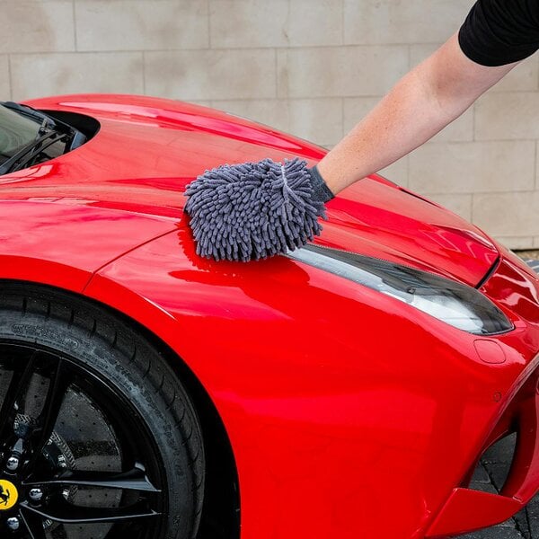 15-Piece Premium Car Cleaning Set with Oxford Cloth Travel Bag for Ultimate Auto Care and Professional Quality Tools