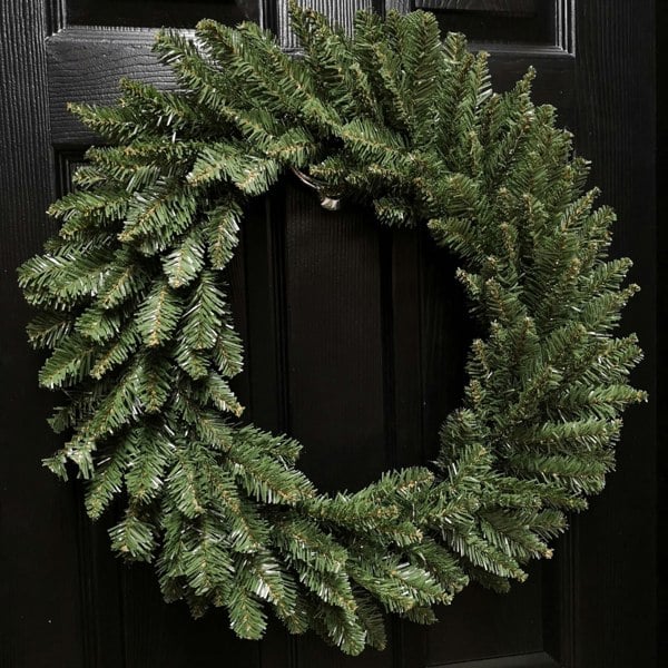 Samuel Alexander 60cm Plain Green Christmas Wreath with 160 Bullet Tips