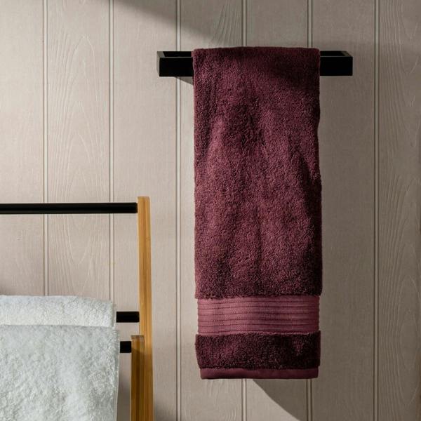 Aubergine Egyptian Cotton Towel Bale bedroom detail 2 | Soak and Sleep