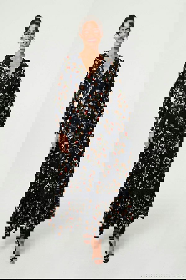 Navy | Floral Long Sleeve Lace Trim Maxi Dress : Model is 5'8"/172 cm and wears UK8/EU36/US4/AUS8