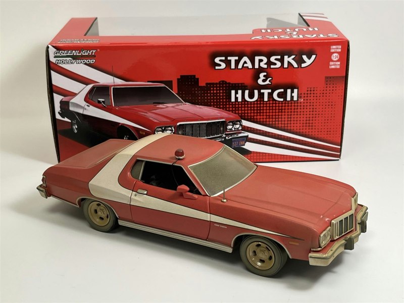 Greenlight Starsky and Hutch 1976 Ford Gran Torino Weathered Version 1:24 Greenlight 84121