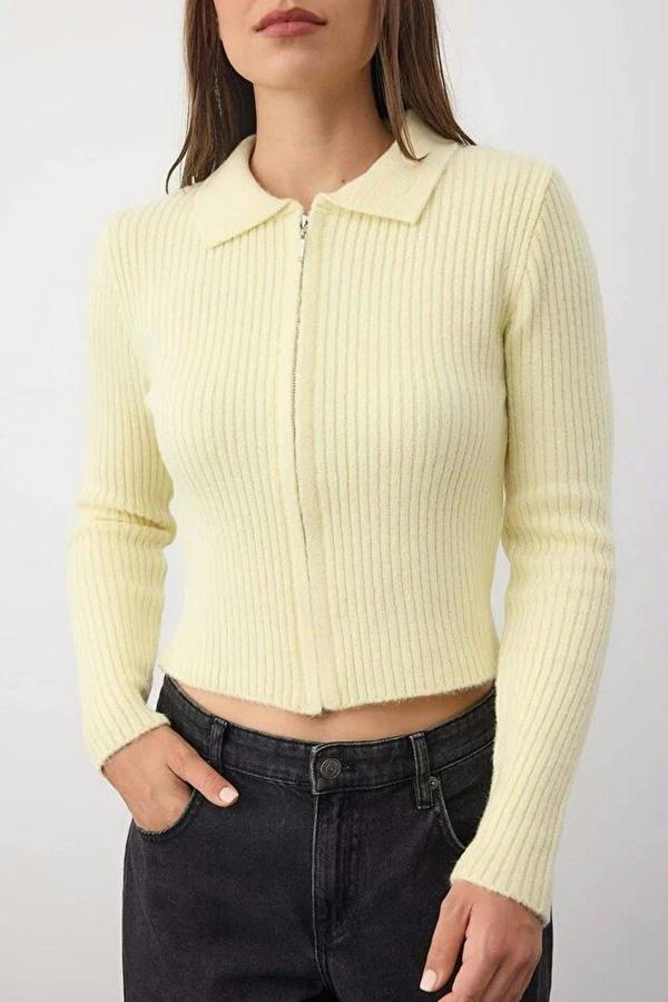 WOVCOR Soft Textured Knit Cardigan with Zipper Detail