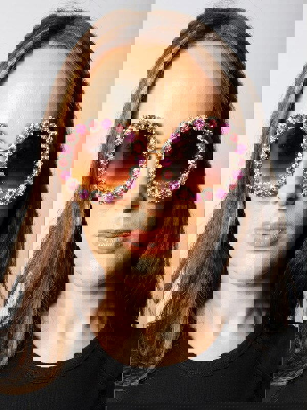 SVNX Round Floral Crystal Gem Sunglasses in Pink