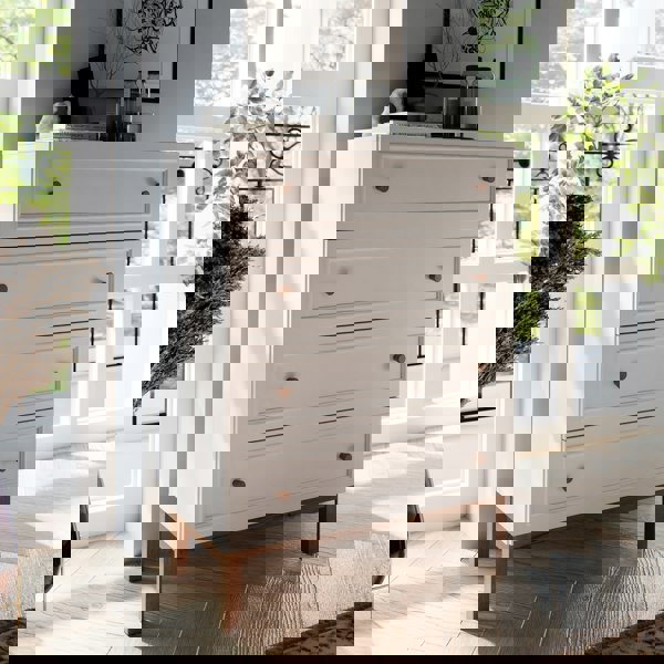 Furniture To Go Wensley 4 Drawer Chest in Light Grey and Oak