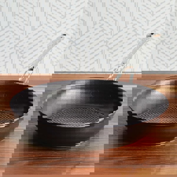 Anolon X SearTech: Non-Stick Frying Pan - 3 Sizes