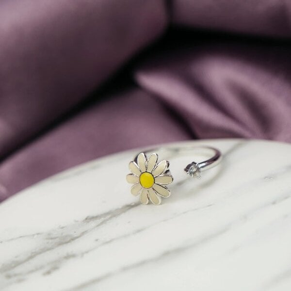 The Colourful Aura White Rotating Sunflower Meditation Fidget Daisy Dainty Floral Ring