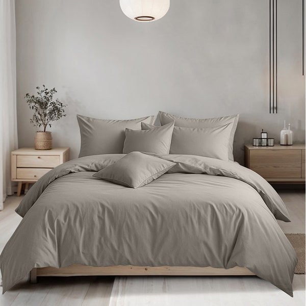 Snug City Plain Dyed Easy Care Polycotton Duvet Cover And Pillowcase/s Set Bed Linen