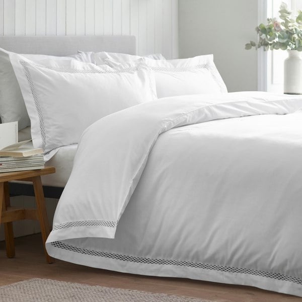 Catherine Lansfield Classic Lattice Lace Duvet Cover Set White