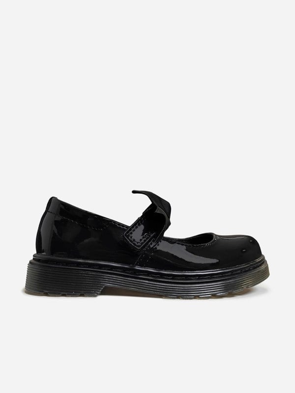 Dr Martens Girls Maccy II Patent Leather Mary Jane Shoes in Black