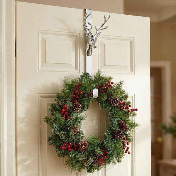Garden Greatness Elevate Metal Over-Door Wreath Hanger