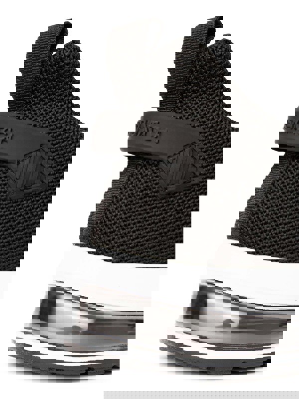 Crosshatch Armilla Trainers Black