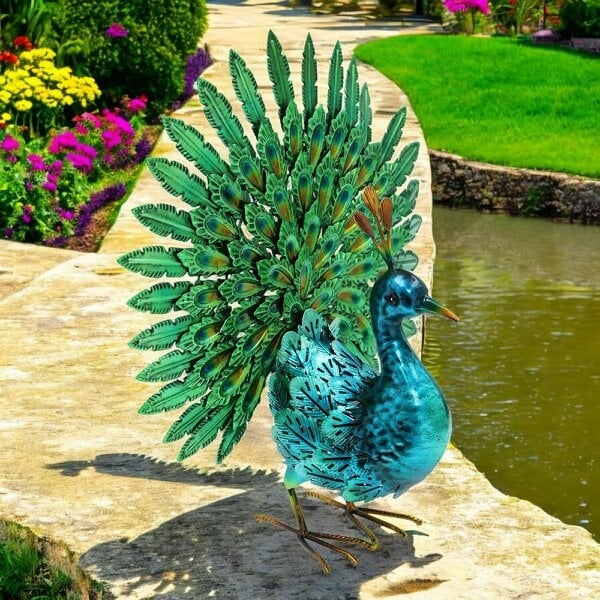 EDH Door Hardware Vibrant Emerald Peacock (48cm x 43cm x 21cm) – Handcrafted Decorative Peacock Garden Ornament Farmyard Statue