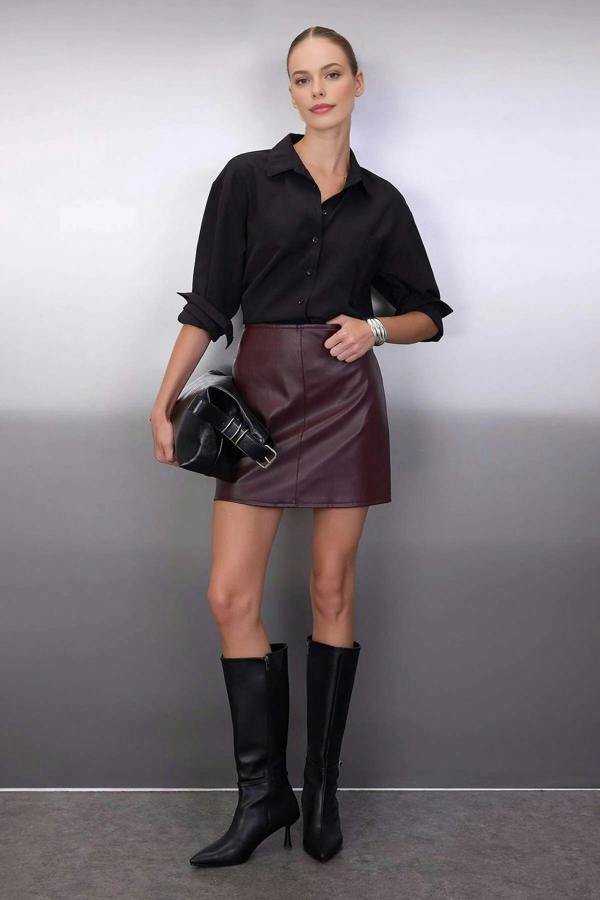 WOVCOR Faux Leather Zippered Mini Knit Skirt