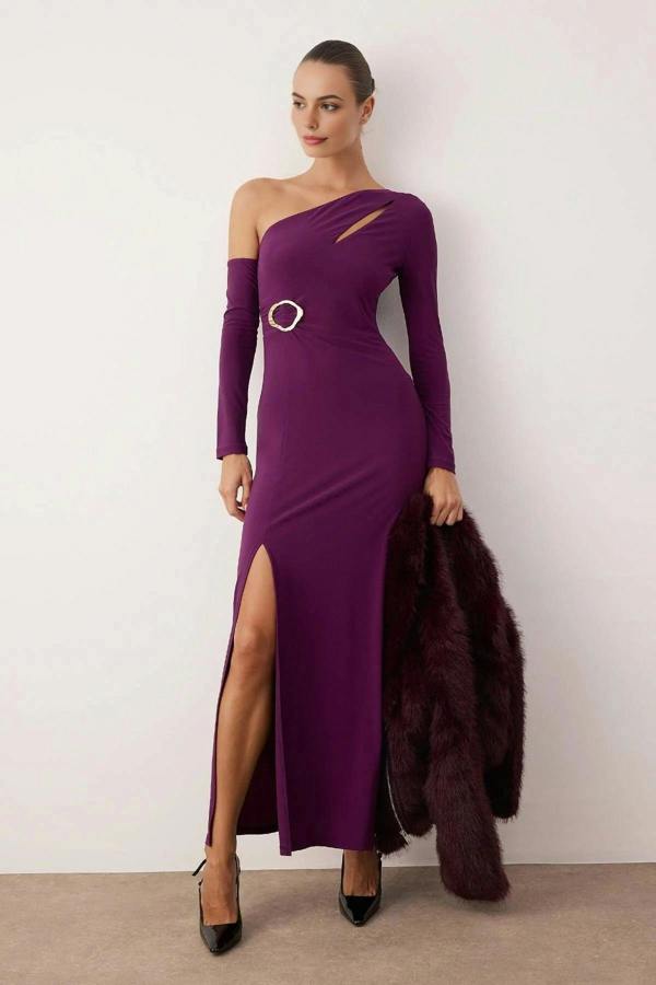 WOVCOR Knit Maxi Evening Dress with Cut Out and Accessory Details