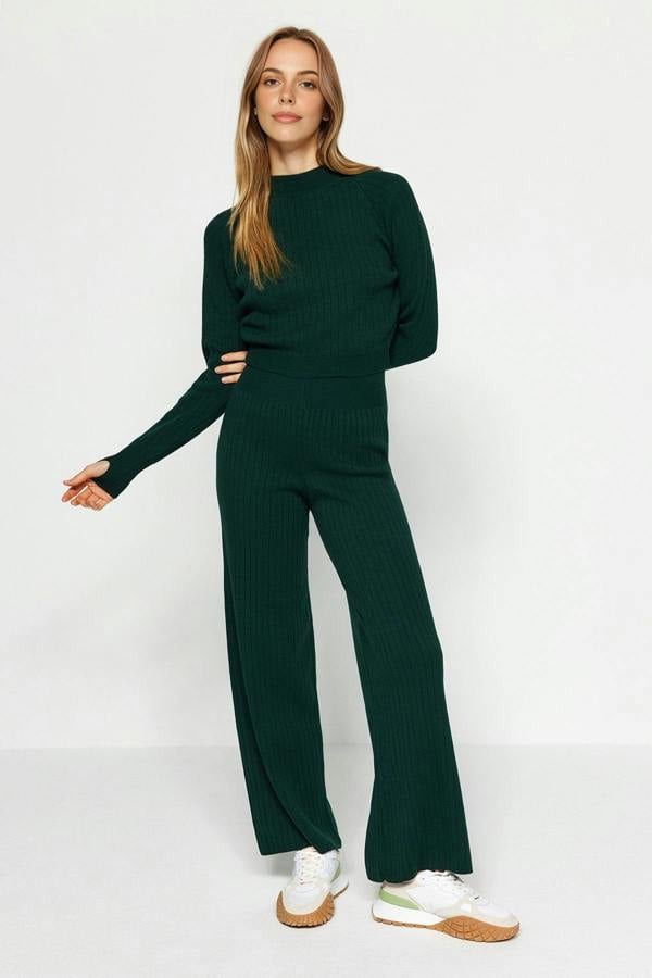 WOVCOR 2-Piece Crop Knit Top & Pants Set with Finger Detail