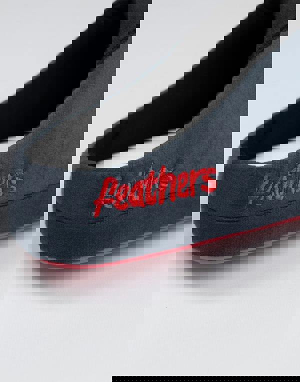 Wallace And Gromit Unisex Grey Feathers Mule Slippers