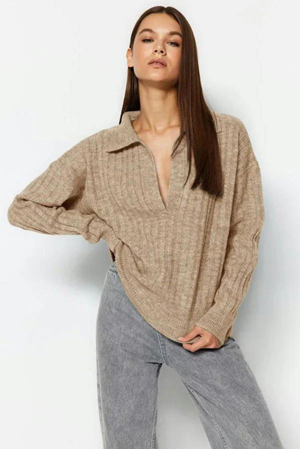 Hoxton Gal Soft-Textured Viscose Polo Neck Knit Sweater