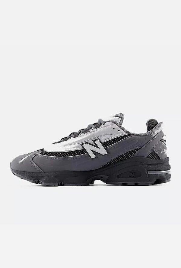 New Balance 1000 Trainers