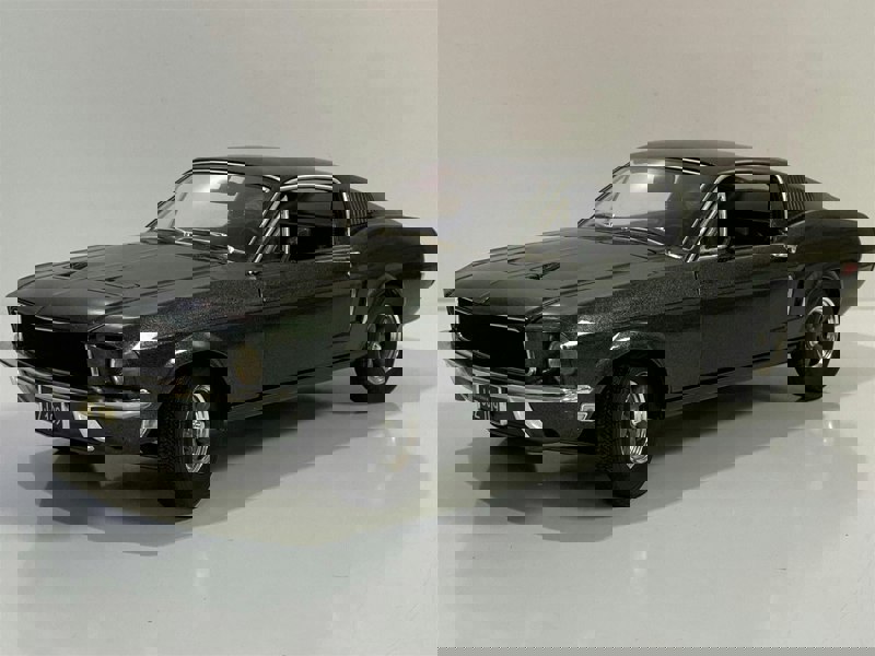 1968 ford mustang gt bullitt theme 1:18 scale greenlight 13615