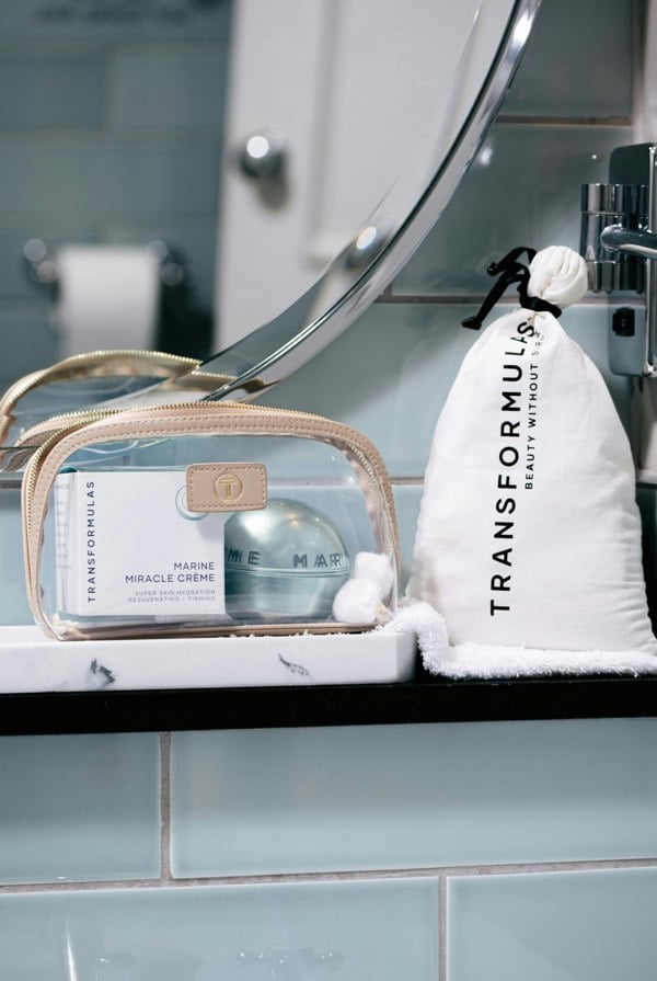 Transformulas Clear Cosmeti Case - Nude & Dust Bag