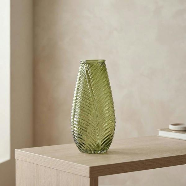 Garden Greatness Contemporary Ribbed Fluted Green Vase