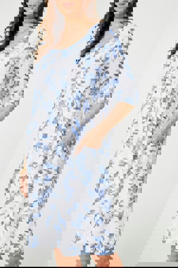 White | Leaf Print 3/4 Sleeve Knee Length Dress
