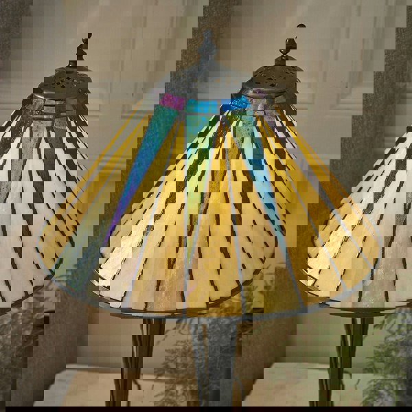 Small Tiffany Glass Table Lamp - Geometric Design - Black Finish - 40W E14 Golf Loops