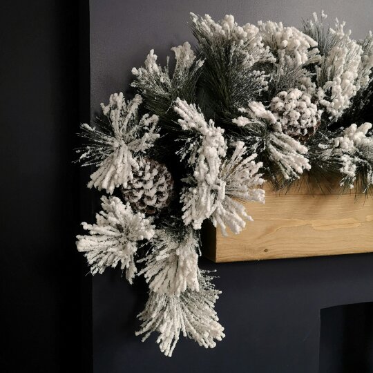 Samuel Alexander 6ft (1.8m) Premier Christmas Snow Flocked Green Garland with Pine Cones