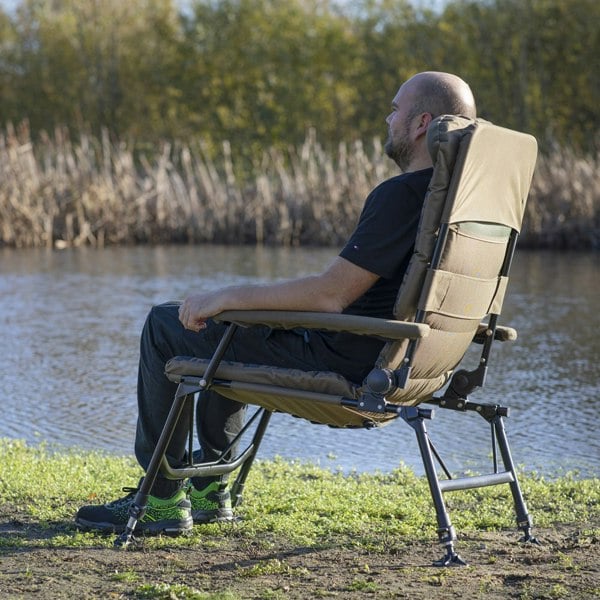 1 Man Waterproof Carp Fishing Bivvy Tent & Reclining Height Adjustable Chair Set - LoopsDirect