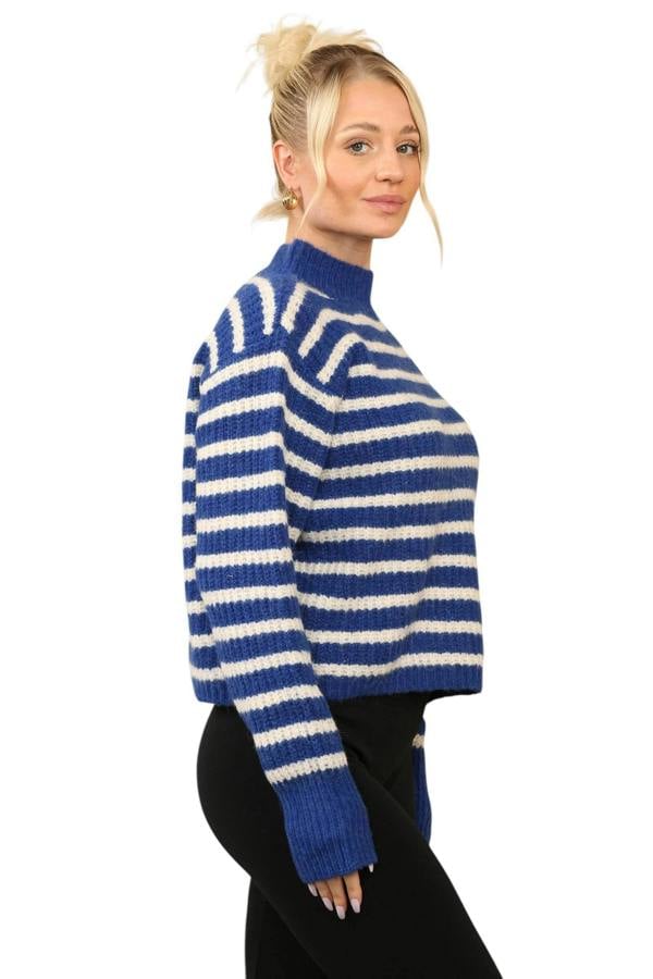 Cosy Striped Jumper with Mock Neck – Soft Acrylic Knit B/W - Elaina Fashion