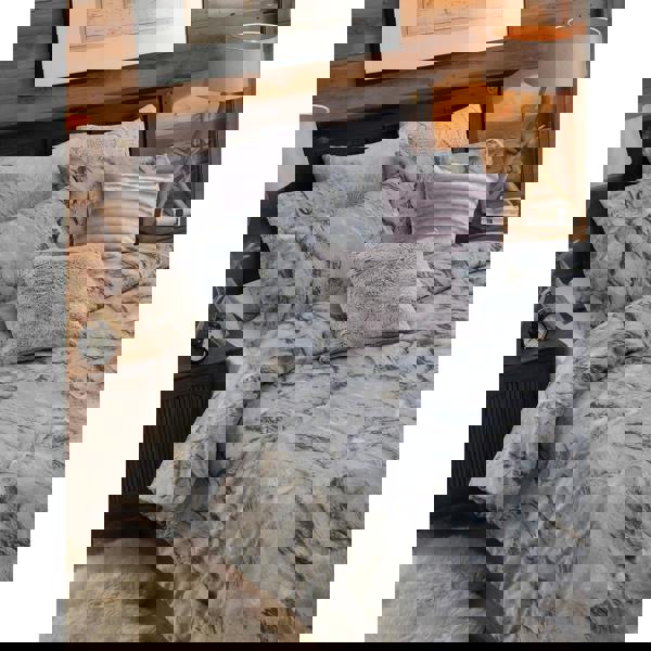 Riva Home Montana Duvet Set - Silver