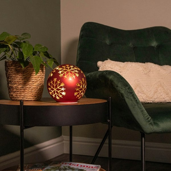 Samuel Alexander 15cm Battery Operated Light up Snowflake Glass Ball in Red with Warm White LEDs
