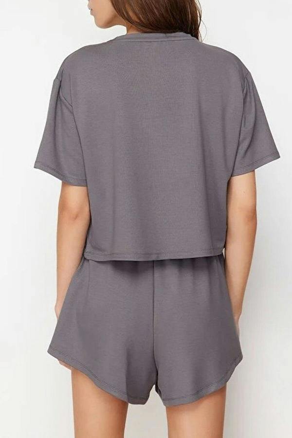WOVCOR 2-Piece Soft-touch Knitted T-shirt and Shorts Set