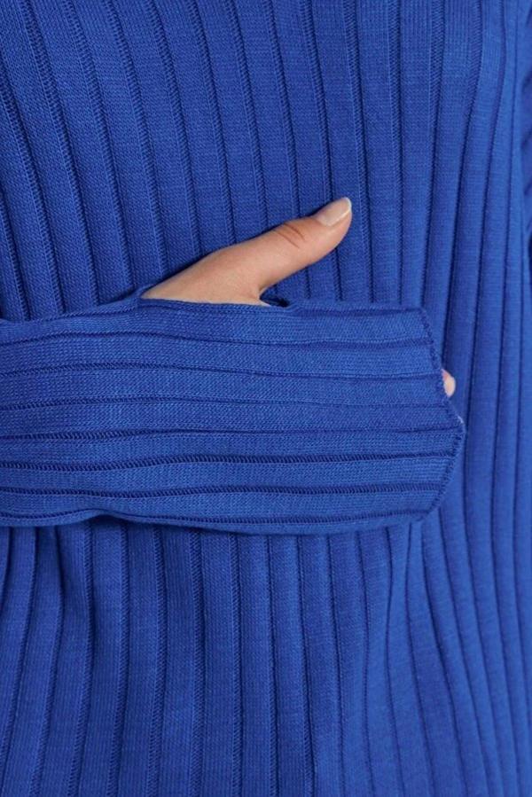 WOVCOR Polo Neck Knit Sweater with Finger Detail