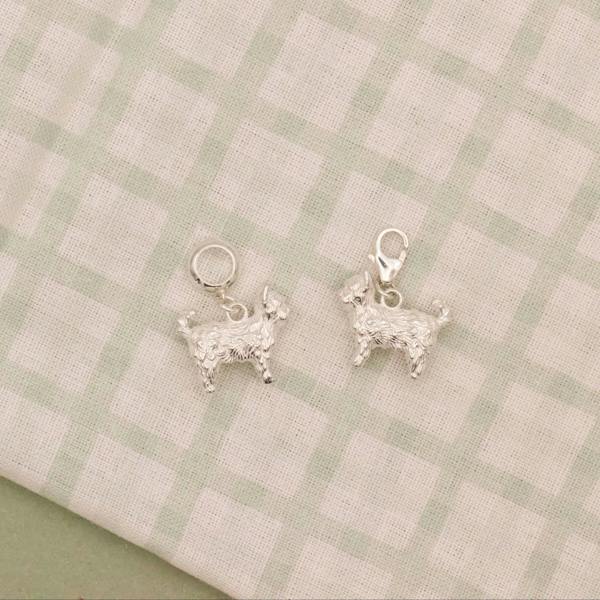 Short Haired Yorkshire Terrier Silver Charm - MYLEE London