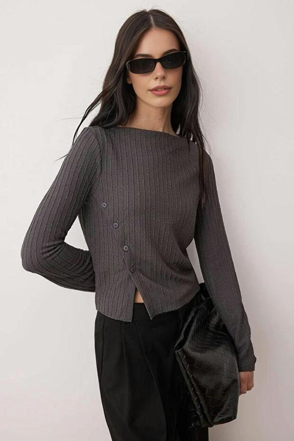 WOVCOR Asymmetrical Flexible Knit Blouse with Button Detail