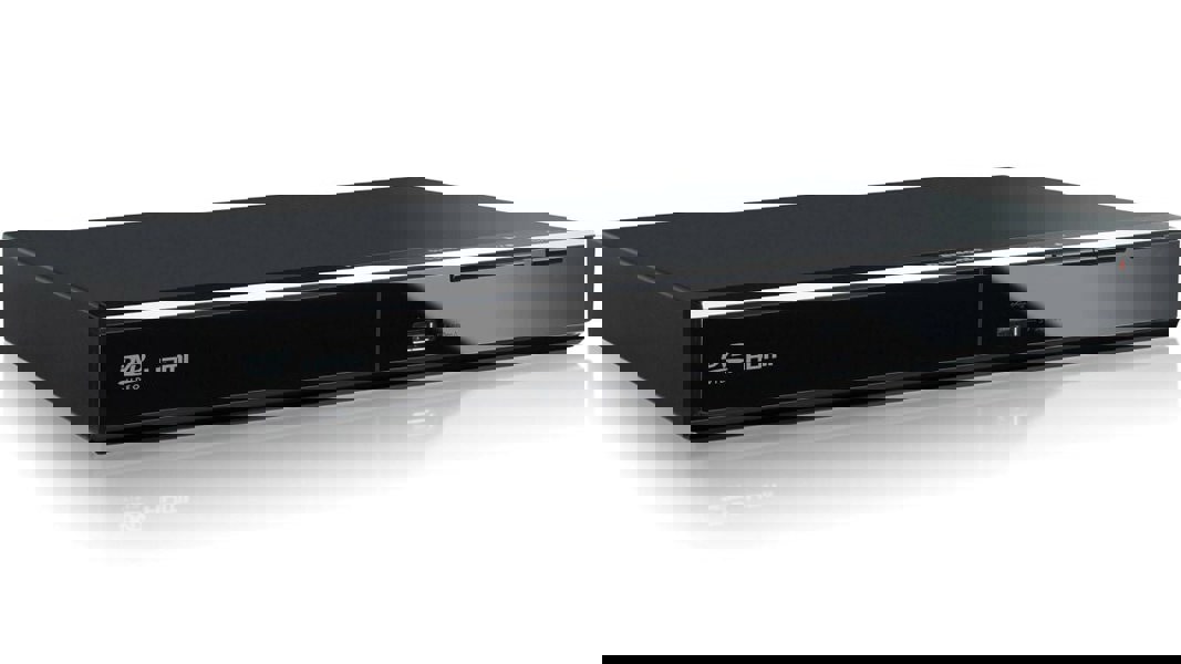 Panasonic DVD-S700 HD DVD Player UK Model - Free Gift RRP £5!