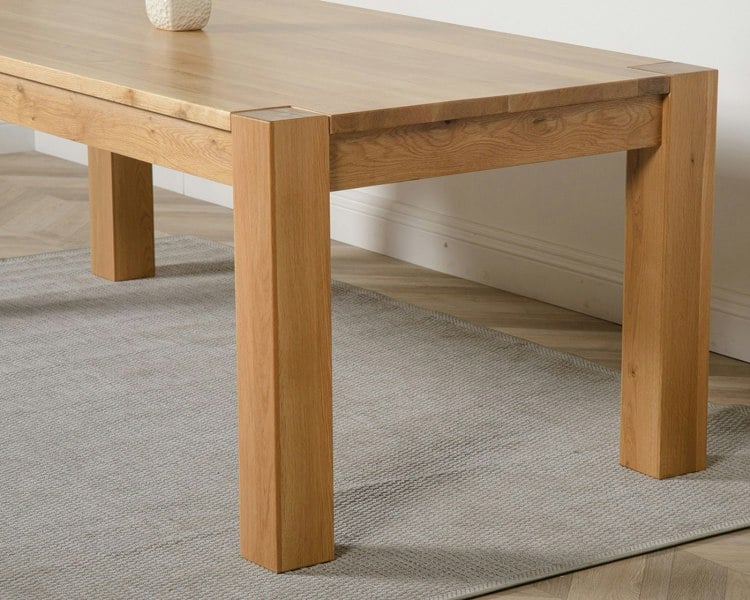 That's Furniture Kuba Extra Large Oak Dining Table with Montana Leather Chairs