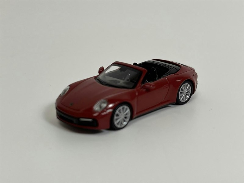 Minichamps Porsche 911 Carrera 4S Cabriolet 2019 Red 1:87 Scale 870068332