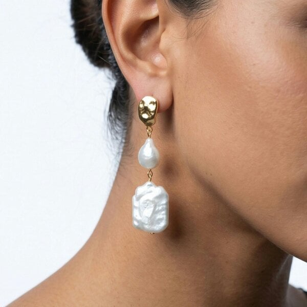 Uchi & Soto Shinju Gold Square Pearl Earrings