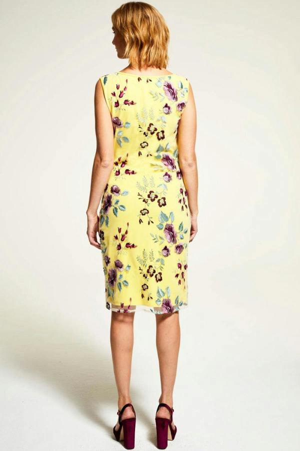 HotSquash Sleeveless Embroidered Shift Dress