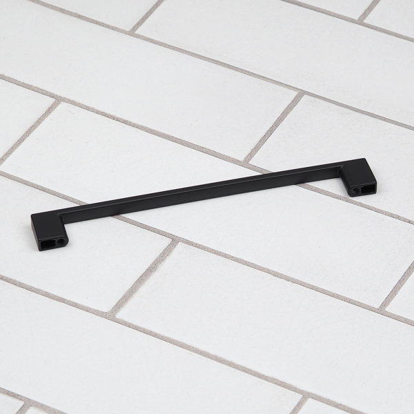 Handle & Home 160mm Matt Black Square D Handle
