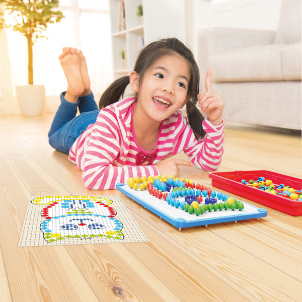 Quercetti Fantacolor Tab - 150 Pegs